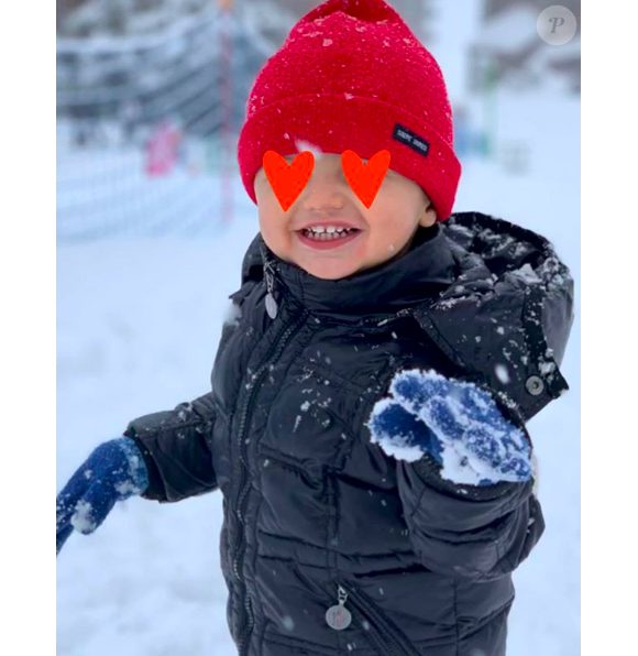 Rare photo de Roméo, le petit dernier de Sylvie Tellier, sur Instagram, le 27 décembre 2019.