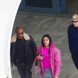 Lourdes Leon - Madonna et son supposé nouveau compagnon Ahlamalik Williams arrivent à l'aéroport de Londres le 28 décembre 2019.