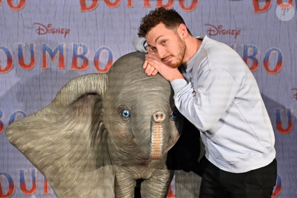 Alex Ramires à la première de Dumbo au Grand Rex le 18 mars 2019.
