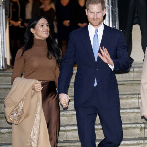 Meghan Markle, duchesse de Sussex, et le prince Harry, duc de Sussex, ont honoré leur premier engagement de l'année, en se rendant à la Canada House à Londres. Le 7 janvier 2020.