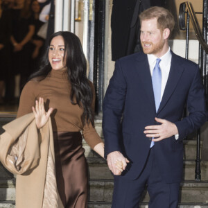 Meghan Markle et le prince Harry en visite à la Canada House à Londres le 7 janvier 2020.