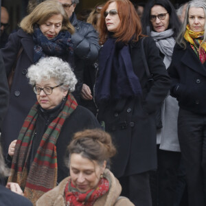 Exclusif - Isabelle Huppert - Obsèques de Claude Régy au crématorium du Père Lachaise à Paris. Le 7 janvier 2020.