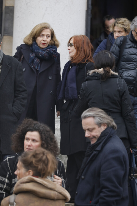 Exclusif - Isabelle Huppert - Obsèques de Claude Régy au crématorium du Père Lachaise à Paris. Le 7 janvier 2020.
