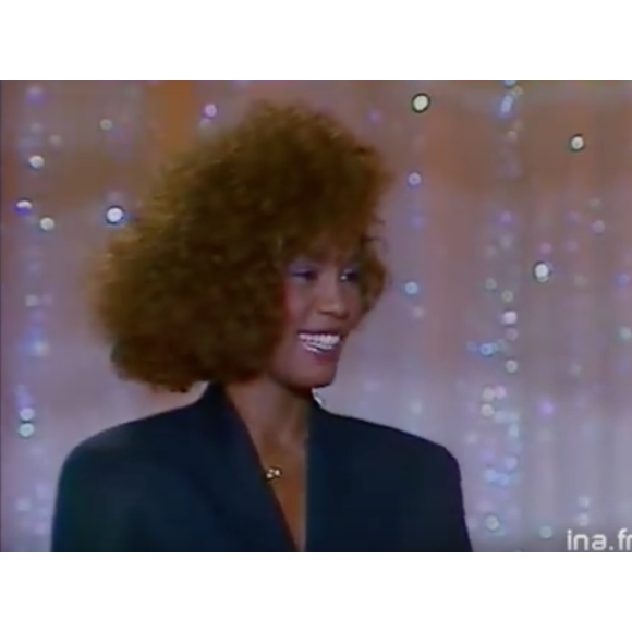 Whitney Houston face à Serge Gainsbourg en 1986. Une archive de l'INA.