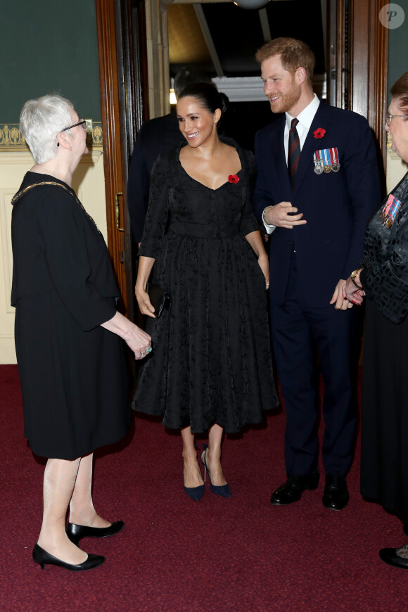 Le prince Harry, duc de Sussex, et Meghan Markle, duchesse de Sussex - La famille royale assiste au Royal British Legion Festival of Remembrance au Royal Albert Hall à Kensington, Londres, le 9 novembre 2019.