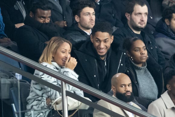 Après avoir été séparés quelque temps, Tony Yoka et sa femme Estelle Mossely (enceinte de son deuxième enfant) sont de nouveau ensemble. Ils ont été vus dans les tribunes lors du match de Ligue 1 opposant le Paris Saint-Germain à l'AS Monaco au Parc des Princes à Paris, France, le 12 janvier 2020. Le PSG fait match nul face à l'AS Monaco (3-3).