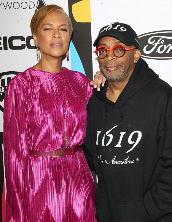 Tonya Lewis Lee et son mari Spike Lee à la 12e soirée annuelle "Essence Black Women In Hollywood Awards" à Los Angeles, le 21 février 2019.