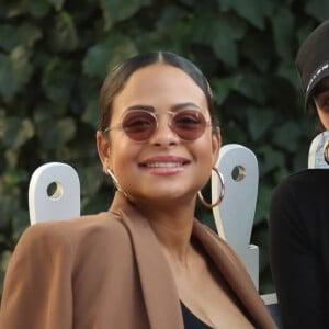 Christina Milian enceinte a déjeuné avec son amie Nicole Williams au restaurant Ivy à los Angeles le 14 janvier 2020.