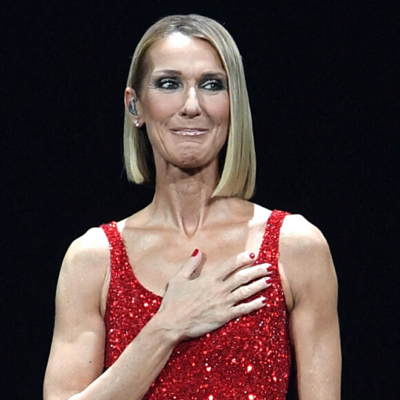 Céline Dion en concert à Miami le 17 janvier 2020 lors de son Courage World Tour, quelques heures seulement après la mort de sa mère Thérèse.