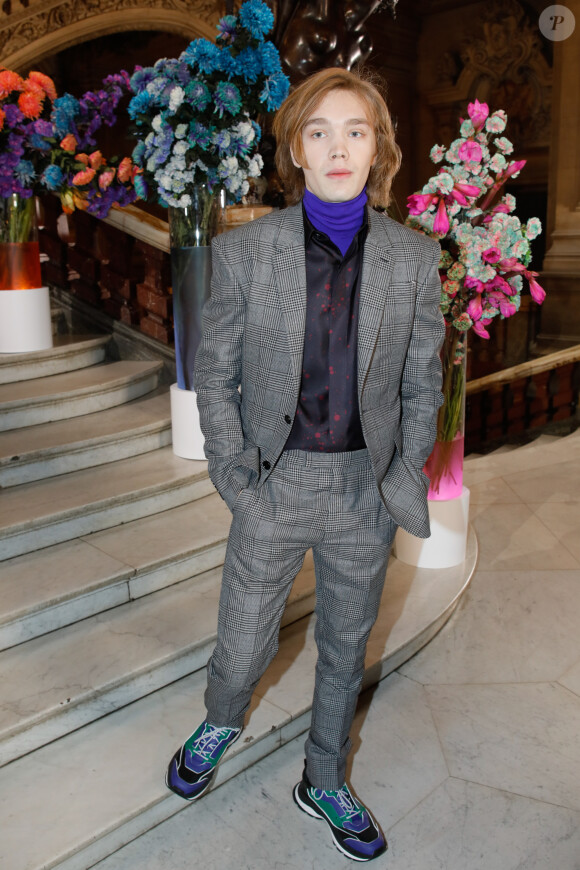 Charlie Plummer au défilé de mode Homme automne-hiver 2020/2021 " Berluti " lors de la fashion week à Paris. Le 17 janvier 2020 © Veeren - Christophe Clovis / Bestimage