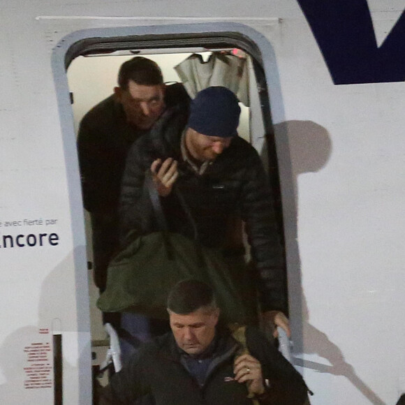 Premières photos du prince Harry à son arrivée à l'aéroport de Victoria à Sidney au Canada pour rejoindre sa femme M. Markle, la duchesse de Sussex, le 20 janvier 2020