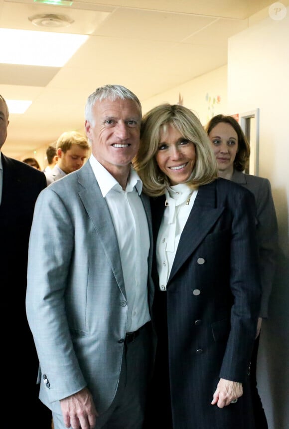 Brigitte Macron (Présidente de la Fondation Hôpitaux de Paris-Hôpitaux de France), Didier Deschamps, parrain de l'opération Pièces Jaunes 2020 lors du lancement de la 31ème édition de l'opération Pièce Jaunes au Centre Hospitalier Régional d'Orléans le 8 janvier 2020. © Dominique Jacovides / Bestimage