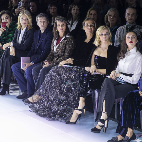 Virginie Efira, Guillaume Canet, Juliette Binoche, Roberta Armani, Reese Witherspoon et Bel Powley au premier rang du défilé de mode Haute-Couture printemps-été 2020 Armani Privé à Paris le 21 janvier 2020. © Olivier Borde / Bestimage