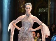 Maëva Coucke : Naïade sublime à la Fashion Week, Sylvie Tellier envoûtée