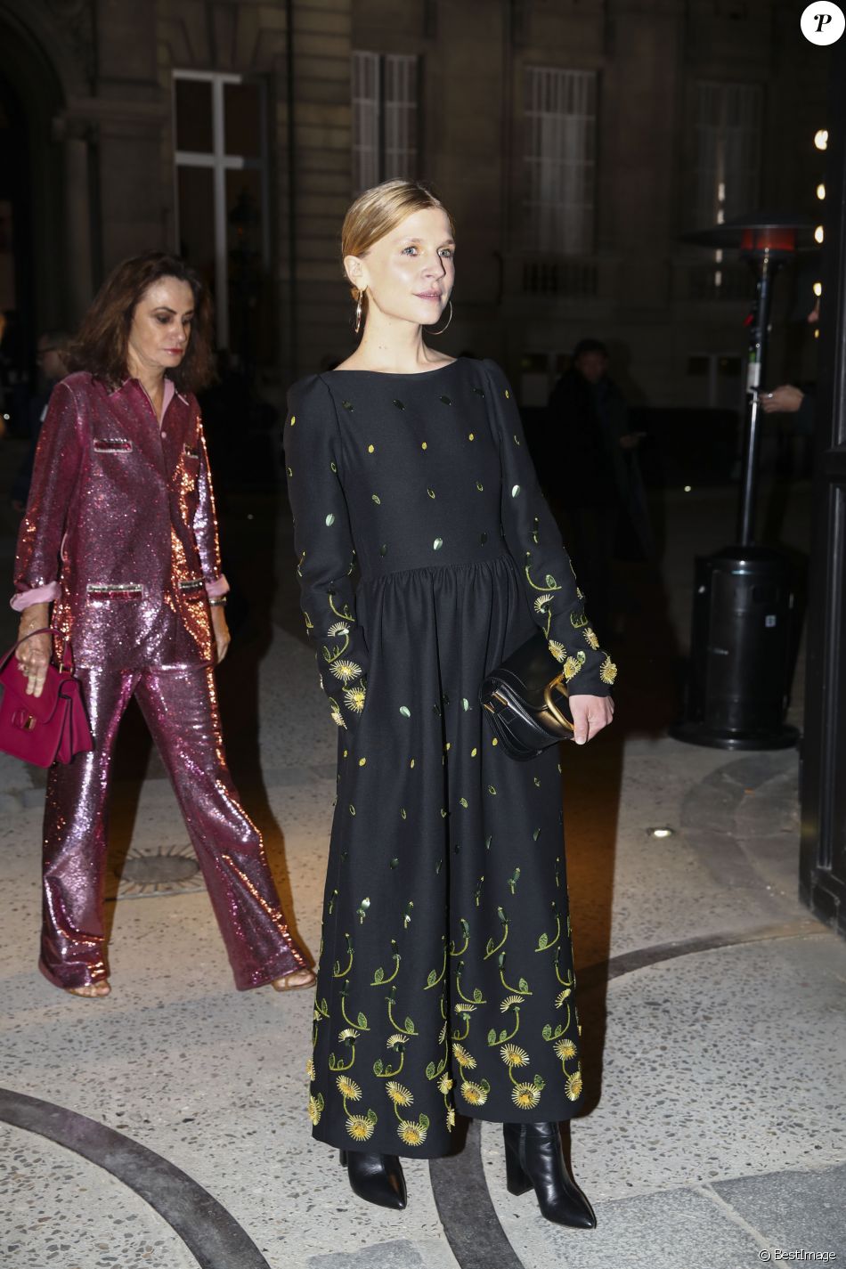 Clémence Poesy à l'issue du défilé Haute Couture Valentino printemps