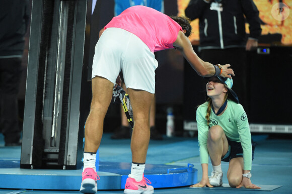 Rafael Nadal a blessé une jeune ramasseuse de balles lors de son match contre Federico Delbonis à l'Open d'Australie le 23 janvier 2020. Photo by Corinne Dubreuil/ABACAPRESS.COM