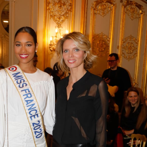 Clémence Botino, Miss France 2020, Sylvie Tellier - People au défilé de mode Haute-Couture printemps-été 2020 "La Métamorphose" à Paris. Le 21 janvier 2020 © Veeren Ramsamy-Christophe Clovis / Bestimage