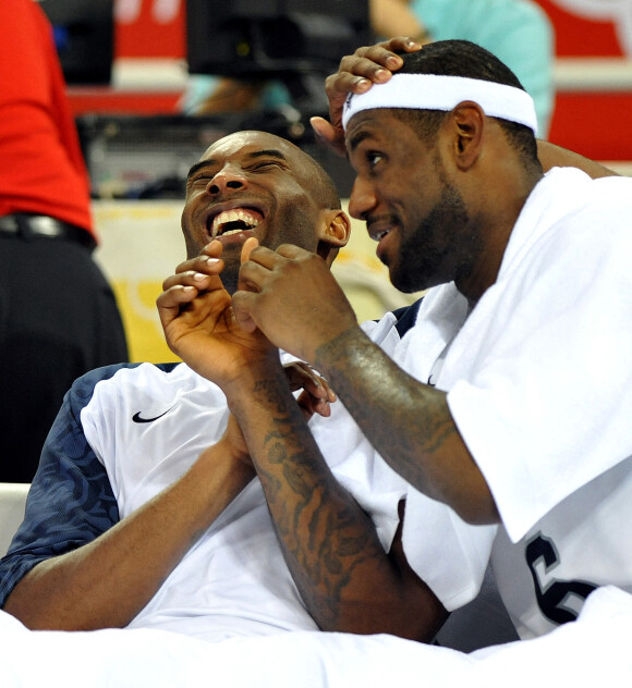Kobe Bryant et LeBron James lors des Jeaux olympiques de Pékin le 20 août 2008.