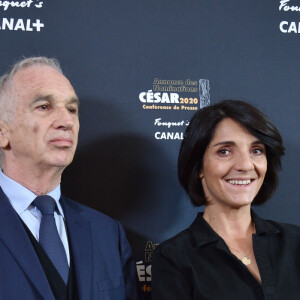 Alain Terzian et Florence Foresti - Annonce des nominations pour la 45e cérémonie des César 2020 lors d'une conférence de presse au Fouquet's à Paris le 29 janvier 2020. La cérémonie se déroulera à la salle Pleyel à Paris le 28 février. ©Giancarlo Gorassini/Bestimage