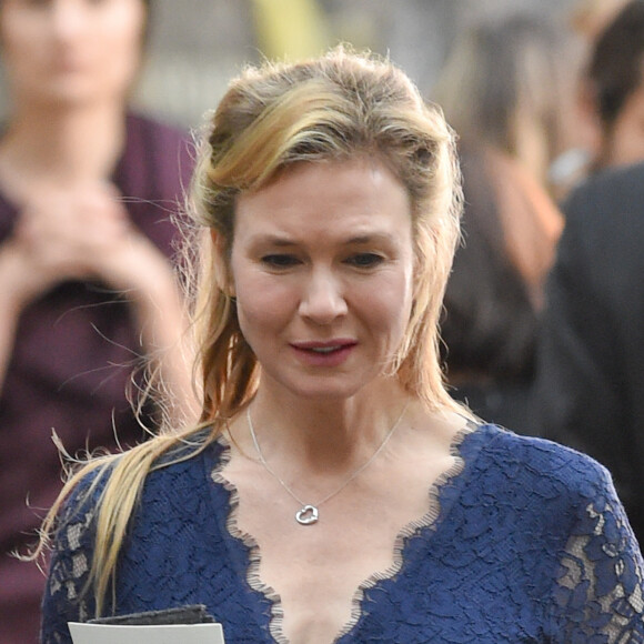 Renée Zellweger - Tournage du film "Bridget Jones 3" à Londres, le 10 novembre 2015.
