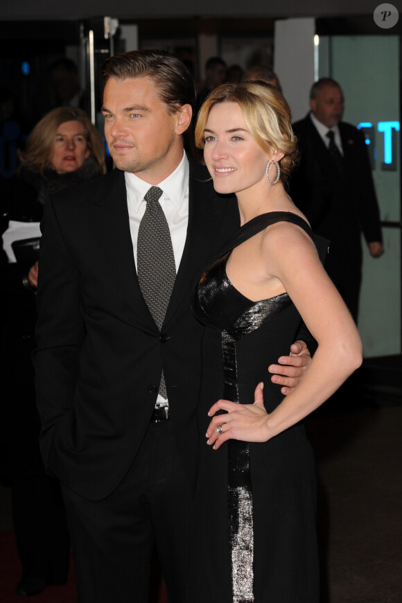 Leonardo DiCaprio et Kate Winslet à la première du film "Revolutionary Road" à l'Odeon Leicester Square à Londres le 18 janvier 2009.