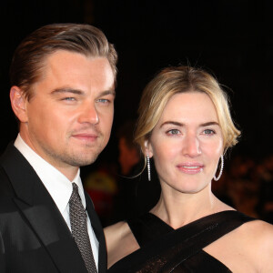 Leonardo DiCaprio et Kate Winslet à la première du film "Revolutionary Road" à l'Odeon Leicester Square à Londres le 18 janvier 2009.