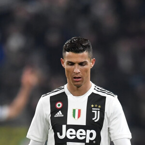 Cristiano Ronaldo lors du match de football de Serie A opposant la Juventus Turin à la Chievo Vérone au stade Allianz à Turin, Italie, le 21 janvier 2019. 