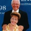Mary Higgins Clark et son mari John J. Conheeney, en 1998.