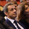 Nicolas Sarkozy et sa femme Carla Bruni-Sarkozy très complices lors d'un meeting à Marseille - Nicolas Sarkozy, l'ancien président de la république française, en meeting à la salle Vallier à Marseille pour la campagne des primaires des Républicains en vue de l'élection présidentielle de 2017, le 27 octobre 2016. © Bruno Bebert/Bestimage