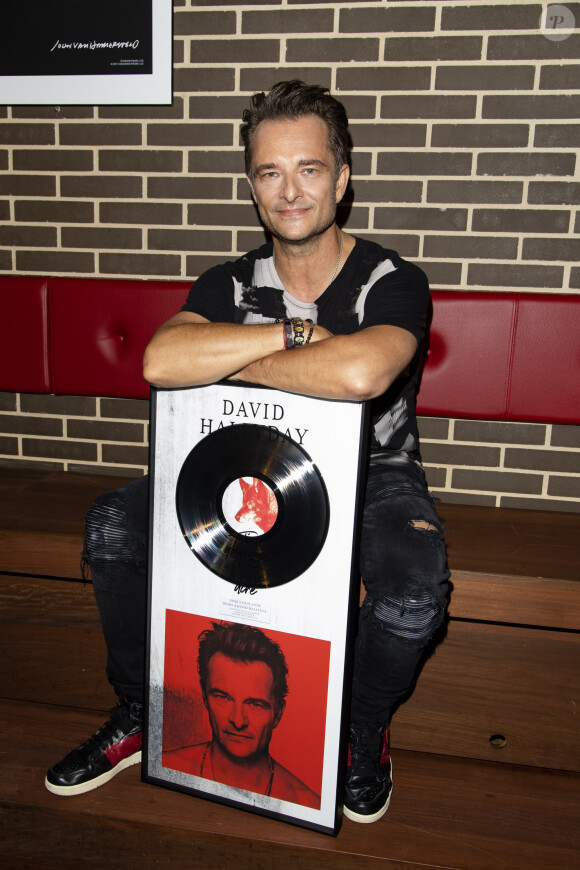 David Hallyday reçoit son disque de platine à la Seine musicale à Paris le 25 juin 2019. © Pierre Perusseau/Bestimage