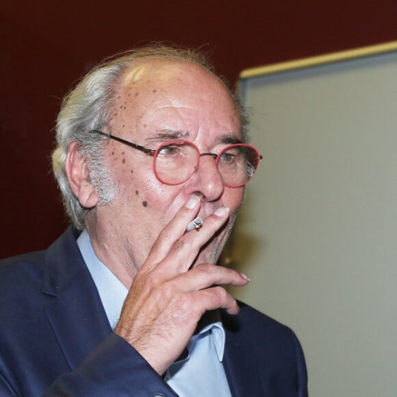 Exclusif - Maxime Le Forestier - Arrivées à la soirée "La nuit de la déprime" aux Folies Bergère à Paris. Le 3 février 2020 © Panoramic / Bestimage 03/02/2020 - Paris