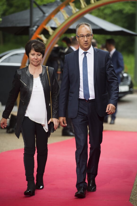 Saïd Chabane (president du SCO Angers) et sa femme arrivent à la 28ème cérémonie des trophées UNFP (Union nationale des footballeurs professionnels) au Pavillon d'Armenonville à Paris, France, le 19 mai 2019.