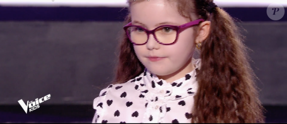 Emma dans "The VoiceKids 5" sur TF1, le 9 novembre 2018.