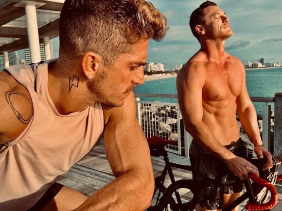 Luke Evans et Rafael Olarra sur Instagram, octobre 2019.
