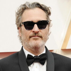 Joaquin Phoenix lors du photocall des arrivées de la 92ème cérémonie des Oscars 2019 au Hollywood and Highland à Los Angeles, Californie, Etats-Unis, le 9 février 2020.