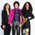 Gina Gershon (à gauche) et Tracee Ellis Ross (à droite) assistent au défilé Tom Ford, collection automne-hiver 2020-2021, aux Milk Studios. Hollywood, Los Angeles, le 7 février 2020.