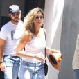 Jennifer Aniston et son mari Justin Theroux sortent d' un immeuble à New York, le 19 Juillet 2017