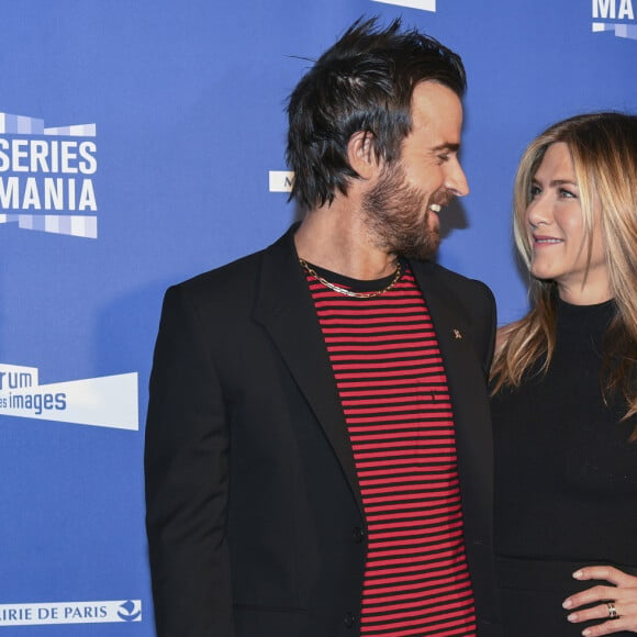 Jennifer Aniston et son mari Justin Theroux à la soirée d'ouverture de la 8ème édition du festival "Séries Mania" au cinéma Grand Rex. Le festival, consacré aux séries télévisées du monde entier, se déroulera du 13 au 23 avril 2017 au Forum des images. Paris, le 13 avril 2017. © Pierre Perusseau/Bestimage