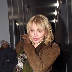 Courtney Love - Les célébrités arrivent à la soirée de lancement de la patinoire de Noël à Somerset House à Londres, le 12 novembre 2019.