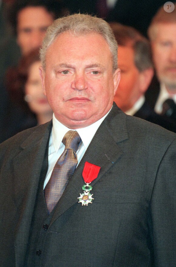 Jacques Martin décoré de la Légion d'honneur. Le 29 mars 1999.