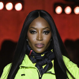 Naomi Campbell défile pour Tommy Hilfiger (collection Tommy x Lewis, en collaboration avec Lewis Hamilton) lors de la Fashion Week de Londres. Le 16 février 2020.