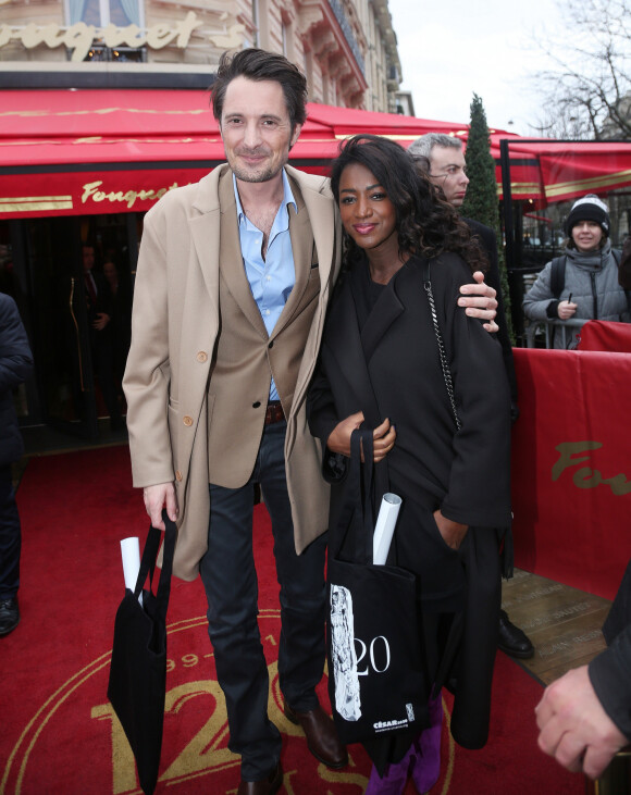 Vincent Cerutti et sa compagne Hapsatou Sy - Arrivées au "Déjeuner des Nommés de la 45ème édition des César 2020" au restaurant le Fouquet's à Paris. Le 9 février 2020