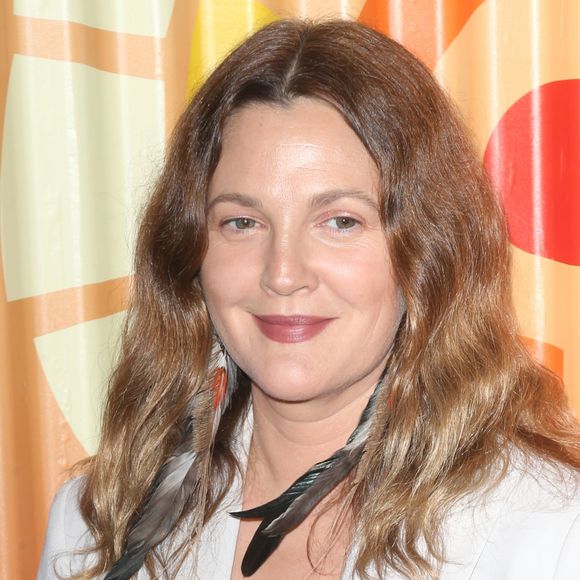 Drew Barrymore à la soirée caritative "Africa Outreach Project" organisée par Charlize Theron au Africa Center à New York, le 12 novembre 2019.