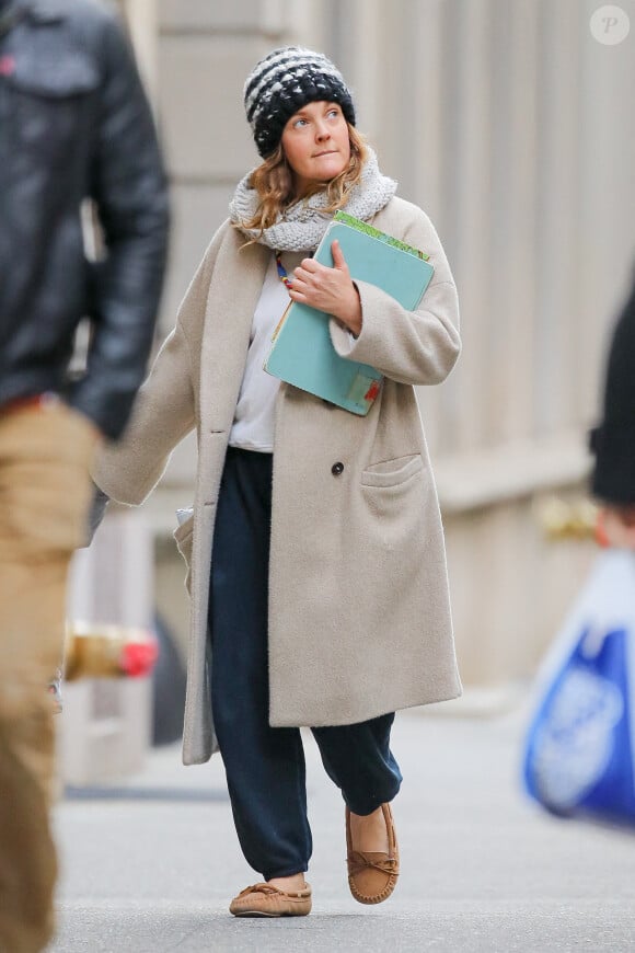 Exclusif - Drew Barrymore dans les rues de New York. Le 27 janvier 2020. @Felipe Ramales/Splash News/ABACAPRESS.COM