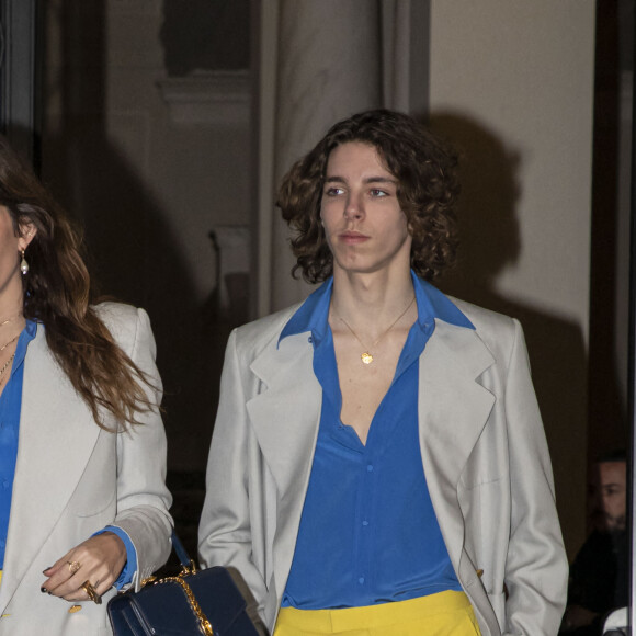 Lou Doillon et son fils Marlowe quittent l'hôtel Palazzo Parigi pour se rendre au défilé Gucci, collection automne-hiver 2020-2021. Milan, le 19 février 2020.
