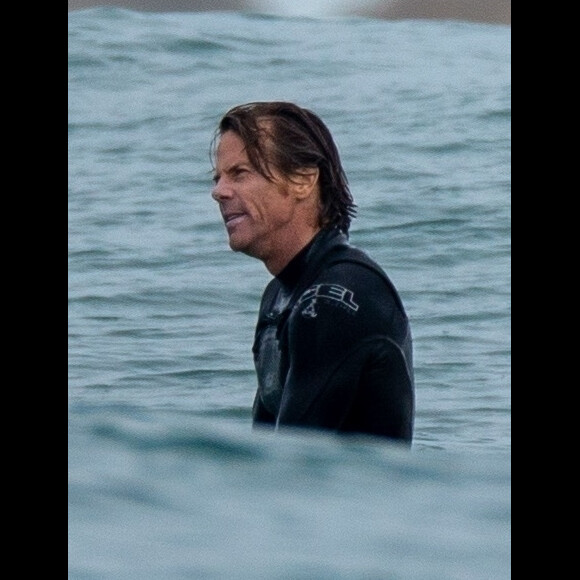 Exclusif - Daniel Moder, le mari de Julia Roberts, profite de ses vacances en famille en bikini à Puerto Vallarta, Mexique le 1er février 2020.