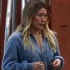 Exclusif - Hilary Duff alerte la police, à cause de la présence d'un homme muni d'un appareil photo, sur le terrain de football où son fils joue au Flag football à Los Angeles, le 22 février 2020.