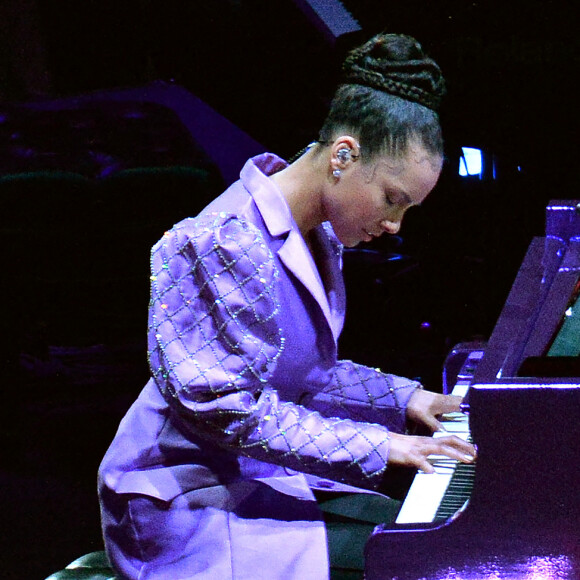 Alicia Keys lors de l'hommage à Kobe Bryant au Staples Centers de Los Angeles, le 24 février 2020.