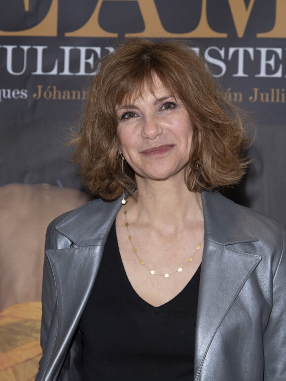 Florence Pernel - Photocall de la représentation de "Dream Compagnie Julien Lestel" à la salle Pleyel à Paris le 16 janvier 2020. © Coadic Guirec-Pierre Perusseau/Bestimage