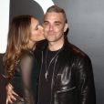Naissance - Robbie Williams est papa pour la quatrième fois - Robbie Williams et sa femme Ayda Field au défilé Tom Ford Automne/Hiver pour femme à Los Angeles, le 20 février 2015